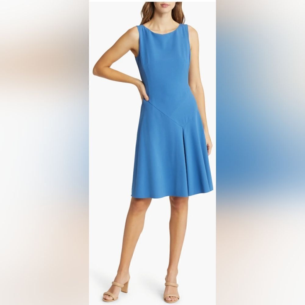 TAHARI ASL Inverted Pleat A-Line Sleeveless Dress NWOT size 2 Blue